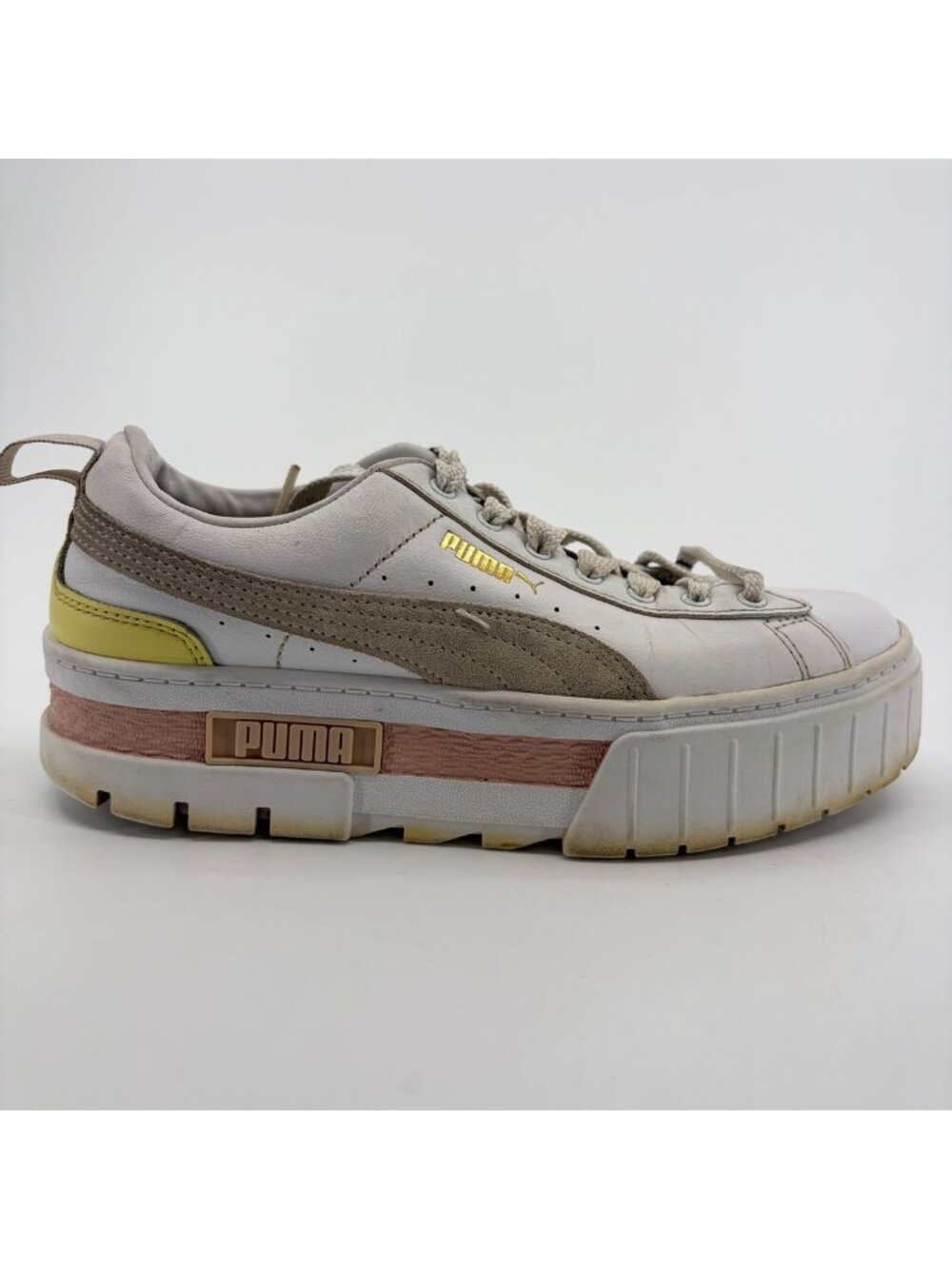 Puma Mayze Womens Size 6.5 White Gray Athletic Leather Walking Shoes Sneakers